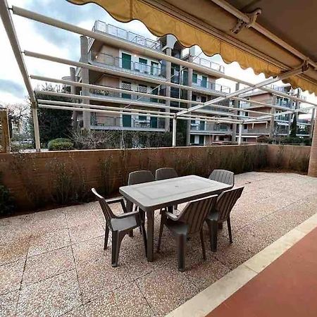 Appartamento Tranquillo Con Patio E Piscina La Caduta Ngoại thất bức ảnh